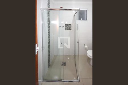 Casa para alugar com 225m², 3 quartos e 2 vagas Casa para alugar com 225m², 3 quartos e 2 vagasBanheiro Social