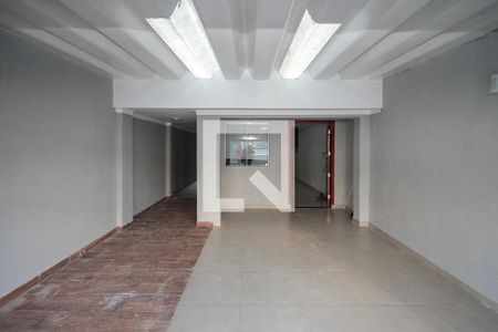 Casa para alugar com 225m², 3 quartos e 2 vagas Casa para alugar com 225m², 3 quartos e 2 vagasGaragem