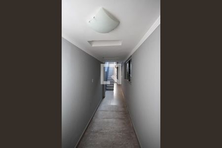 Casa para alugar com 225m², 3 quartos e 2 vagas Casa para alugar com 225m², 3 quartos e 2 vagasCorredor