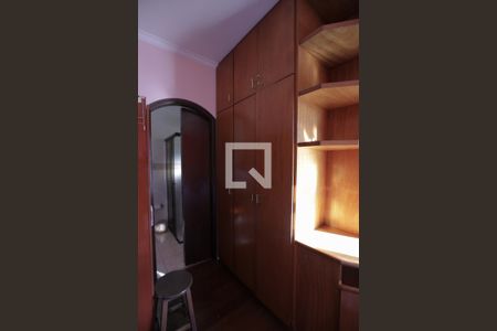 Casa à venda com 450m², 5 quartos e 4 vagas Casa à venda com 450m², 5 quartos e 4 vagasSuíte 2