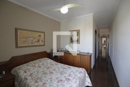 Casa à venda com 450m², 5 quartos e 4 vagas Casa à venda com 450m², 5 quartos e 4 vagasSuíte 1