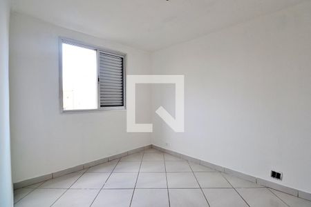 Quarto 2 de apartamento para alugar com 2 quartos, 55m² em Vila Camilópolis, Santo André