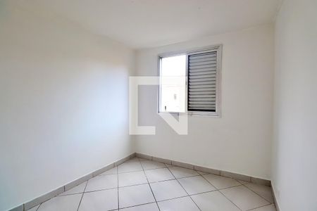 Quarto 2 de apartamento para alugar com 2 quartos, 55m² em Vila Camilópolis, Santo André