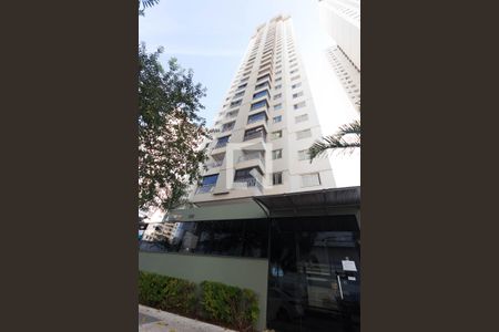 Fachada de apartamento para alugar com 2 quartos, 64m² em Jardim Goiás, Goiânia