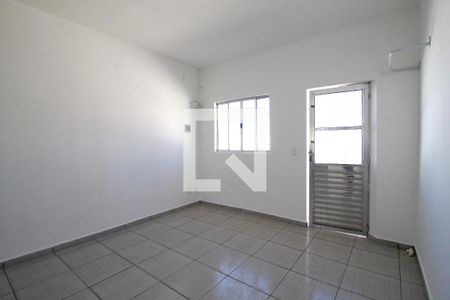 Quarto de kitnet/studio para alugar com 1 quarto, 27m² em Jardim Gonçalves, Sorocaba