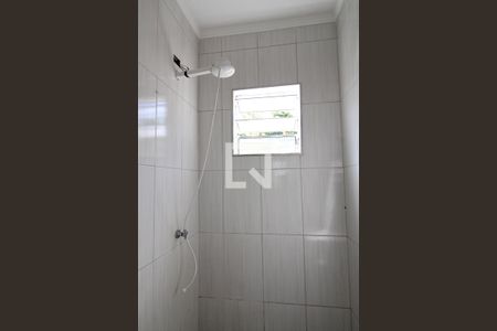 Banheiro de kitnet/studio para alugar com 1 quarto, 27m² em Jardim Gonçalves, Sorocaba