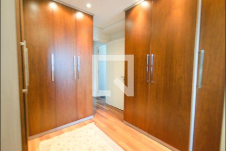 Apartamento à venda com 216m², 3 quartos e 4 vagasQuarto 3 - Closet
