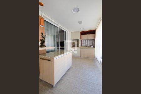 Apartamento à venda com 216m², 3 quartos e 4 vagasVaranda