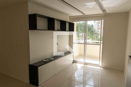 Sala de apartamento à venda com 3 quartos, 79m² em Maria Paula, Niterói
