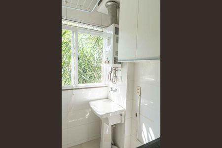 Apartamento à venda com 80m², 3 quartos e 1 vagaÁrea de Serviço