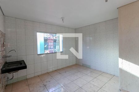 Sala/Cozinha de casa para alugar com 2 quartos, 70m² em Átila de Paiva, Belo Horizonte