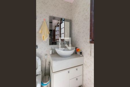 Casa à venda com 300m², 4 quartos e 4 vagas Casa à venda com 300m², 4 quartos e 4 vagasBanheiro da Suíte 2