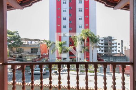 Casa à venda com 300m², 4 quartos e 4 vagas Casa à venda com 300m², 4 quartos e 4 vagasQuarto Suíte