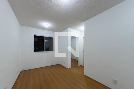 Sala de apartamento para alugar com 2 quartos, 42m² em Vila Graciosa, São Paulo
