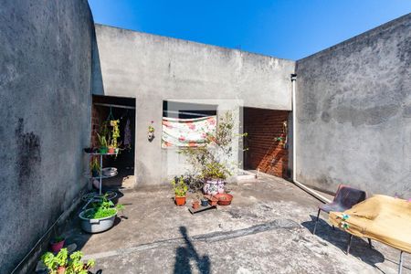 Casa à venda com 135m², 2 quartos e 2 vagasÁrea Externa