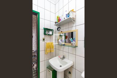 Casa à venda com 135m², 2 quartos e 2 vagasBanheiro 2