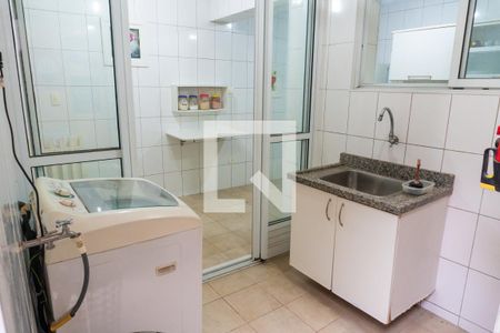 Casa à venda com 142m², 3 quartos e 2 vagas Casa à venda com 142m², 3 quartos e 2 vagasÁrea de Serviço