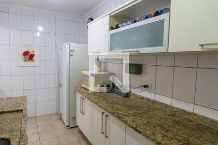 Casa à venda com 142m², 3 quartos e 2 vagas Casa à venda com 142m², 3 quartos e 2 vagasCozinha