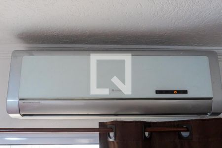 Casa à venda com 142m², 3 quartos e 2 vagas Casa à venda com 142m², 3 quartos e 2 vagasSuíte- ar condicionado