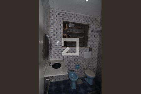 Casa de condomínio à venda com 150m², 4 quartos e 1 vagaBanheiro Segundo Andar