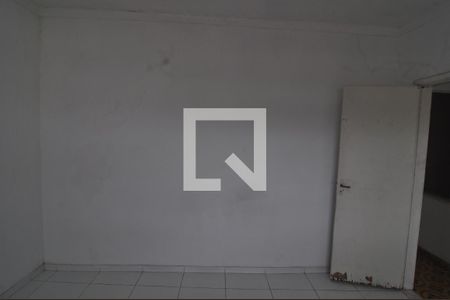 Casa de condomínio à venda com 150m², 4 quartos e 1 vagaQuarto 4