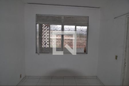 Casa de condomínio à venda com 150m², 4 quartos e 1 vagaQuarto 5