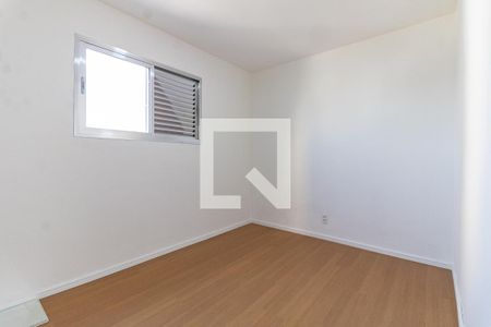 Quarto 1 de apartamento para alugar com 3 quartos, 70m² em Vila Moraes, São Paulo