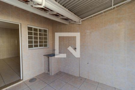 Casa à venda com 171m², 2 quartos e 1 vaga Casa à venda com 171m², 2 quartos e 1 vagaÁrea de Serviço