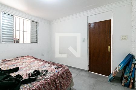 Quarto 1 de casa para alugar com 3 quartos, 600m² em Vila Paranagua, São Paulo
