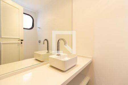 Lavabo de apartamento para alugar com 3 quartos, 122m² em Jardim Paulista, São Paulo