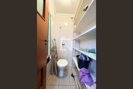 Apartamento à venda com 112m², 3 quartos e 3 vagasBanheiro de Serviço