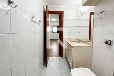 Apartamento à venda com 112m², 3 quartos e 3 vagasBanheiro do Quarto 3