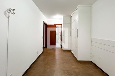 Apartamento à venda com 112m², 3 quartos e 3 vagasQuarto 3 - Suíte