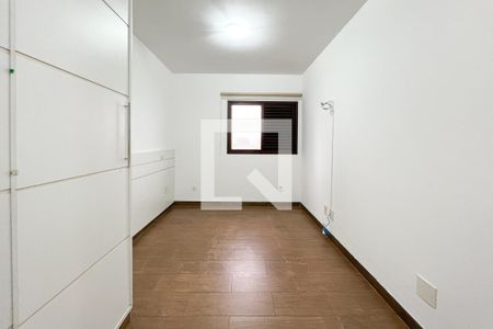 Apartamento à venda com 112m², 3 quartos e 3 vagasQuarto 3 - Suíte