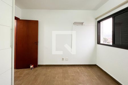 Apartamento à venda com 112m², 3 quartos e 3 vagasQuarto 1