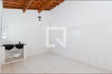 Casa para alugar com 96m², 2 quartos e 1 vagaÁrea de Serviço