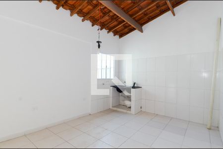 Casa para alugar com 96m², 2 quartos e 1 vagaÁrea de Serviço