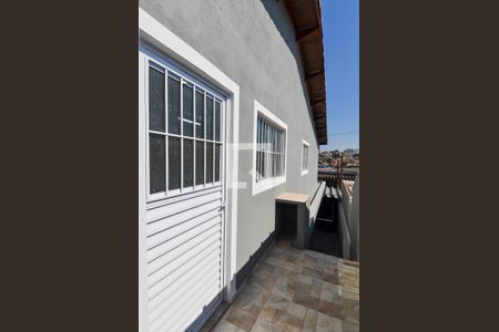 Casa para alugar com 96m², 2 quartos e 1 vagaEntrada