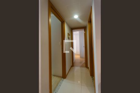 corredor de apartamento para alugar com 2 quartos, 76m² em Canela, Salvador