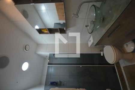 Banheiro da suite de apartamento à venda com 2 quartos, 66m² em Irajá, Rio de Janeiro