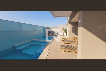 Apartamento à venda com 66m², 2 quartos e 1 vaga Apartamento à venda com 66m², 2 quartos e 1 vagaÁrea comum - Piscina