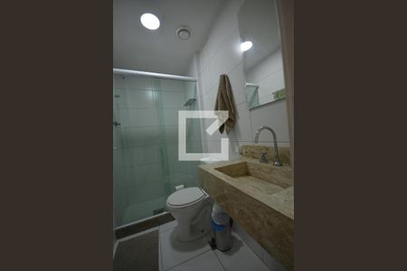 Apartamento à venda com 66m², 2 quartos e 1 vagaBanheiro Social