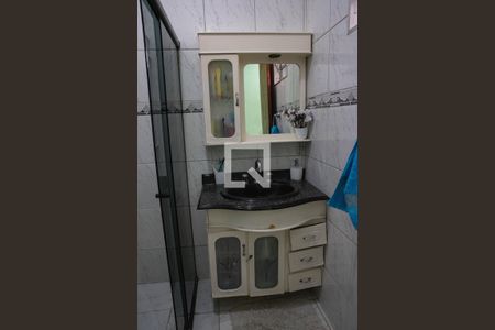 Casa para alugar com 236m², 4 quartos e 2 vagasBanheiro 2