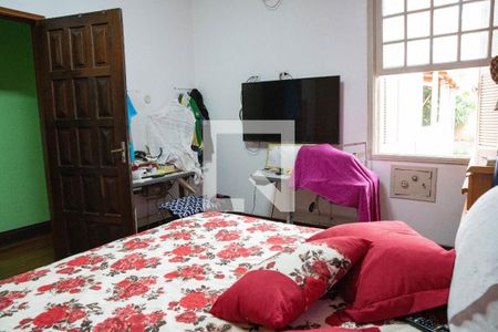 Casa para alugar com 236m², 4 quartos e 2 vagasQuarto 2