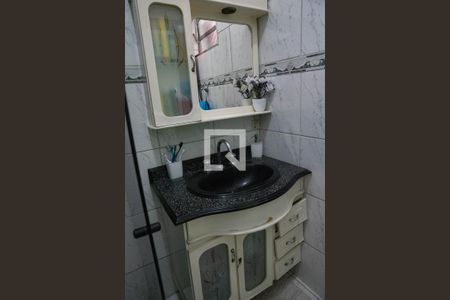 Casa para alugar com 236m², 4 quartos e 2 vagasBanheiro 2