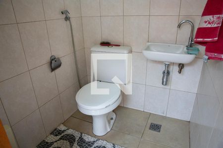 Casa para alugar com 236m², 4 quartos e 2 vagasBanheiro de Serviço