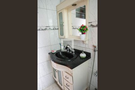 Casa para alugar com 236m², 4 quartos e 2 vagasBanheiro 1