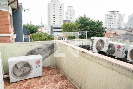 Casa para alugar com 236m², 4 quartos e 2 vagasSacada