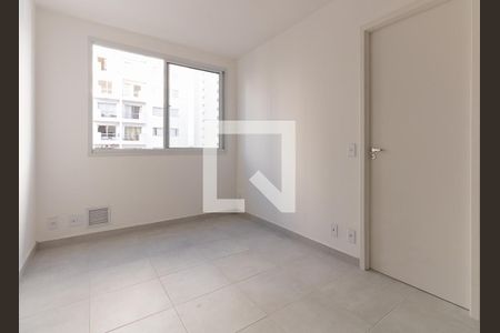 Quarto 1 de apartamento para alugar com 2 quartos, 34m² em Jardim Taquaral, São Paulo