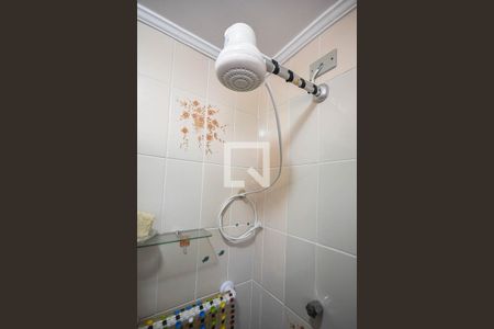 Apartamento para alugar com 60m², 2 quartos e 1 vagaChuveiro do banheiro